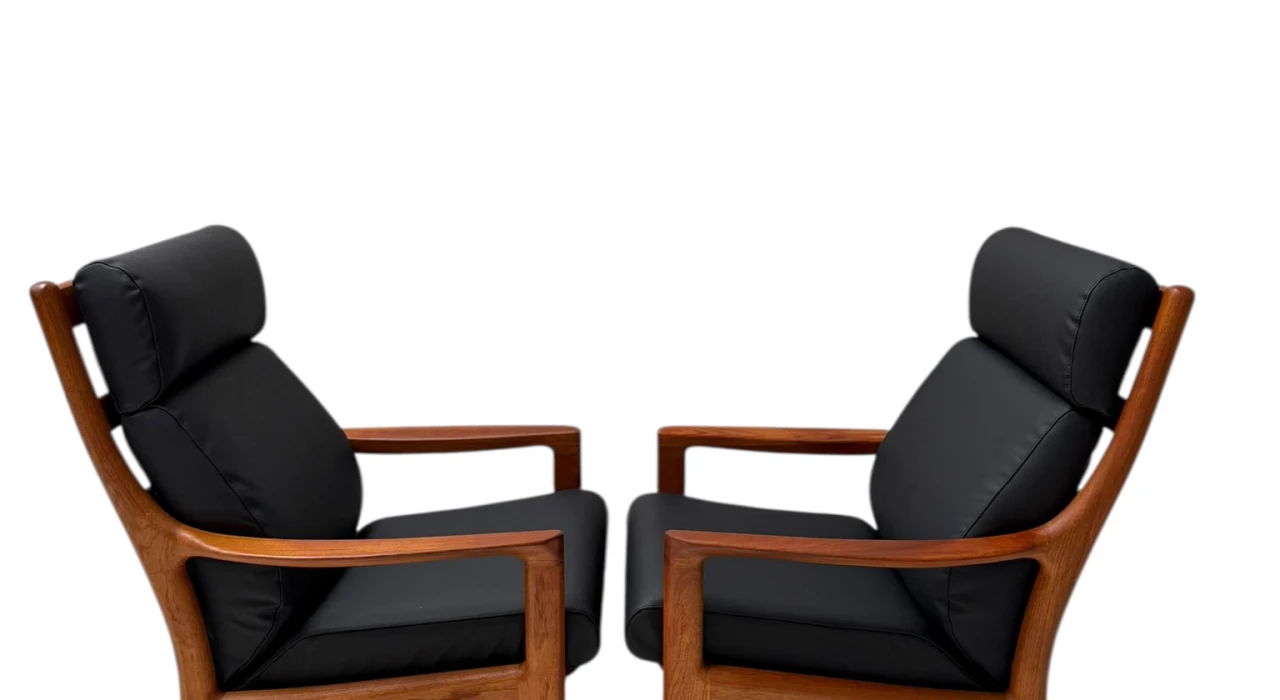 Mid-Century Modern Chairs and Hocker by Johannes Andersen for Silkeborg, 1960s